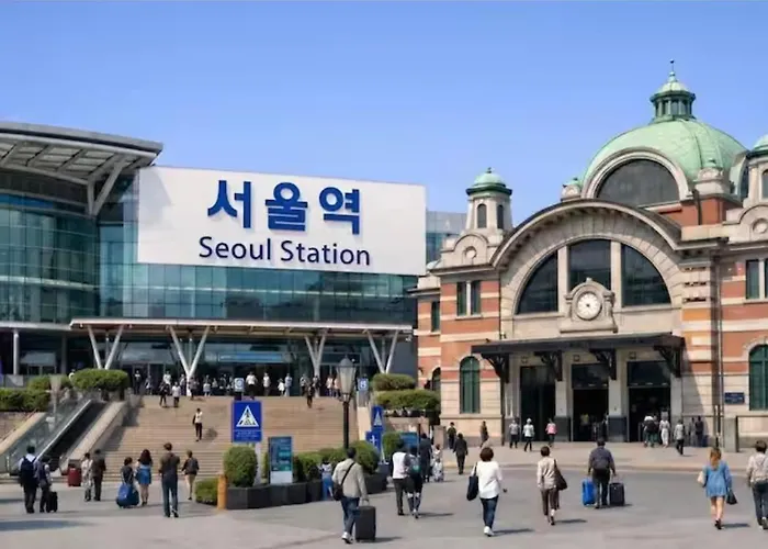 ヴィラ Myeongdon Haebangchon Itaewon Station Gyeongbokgung Palace